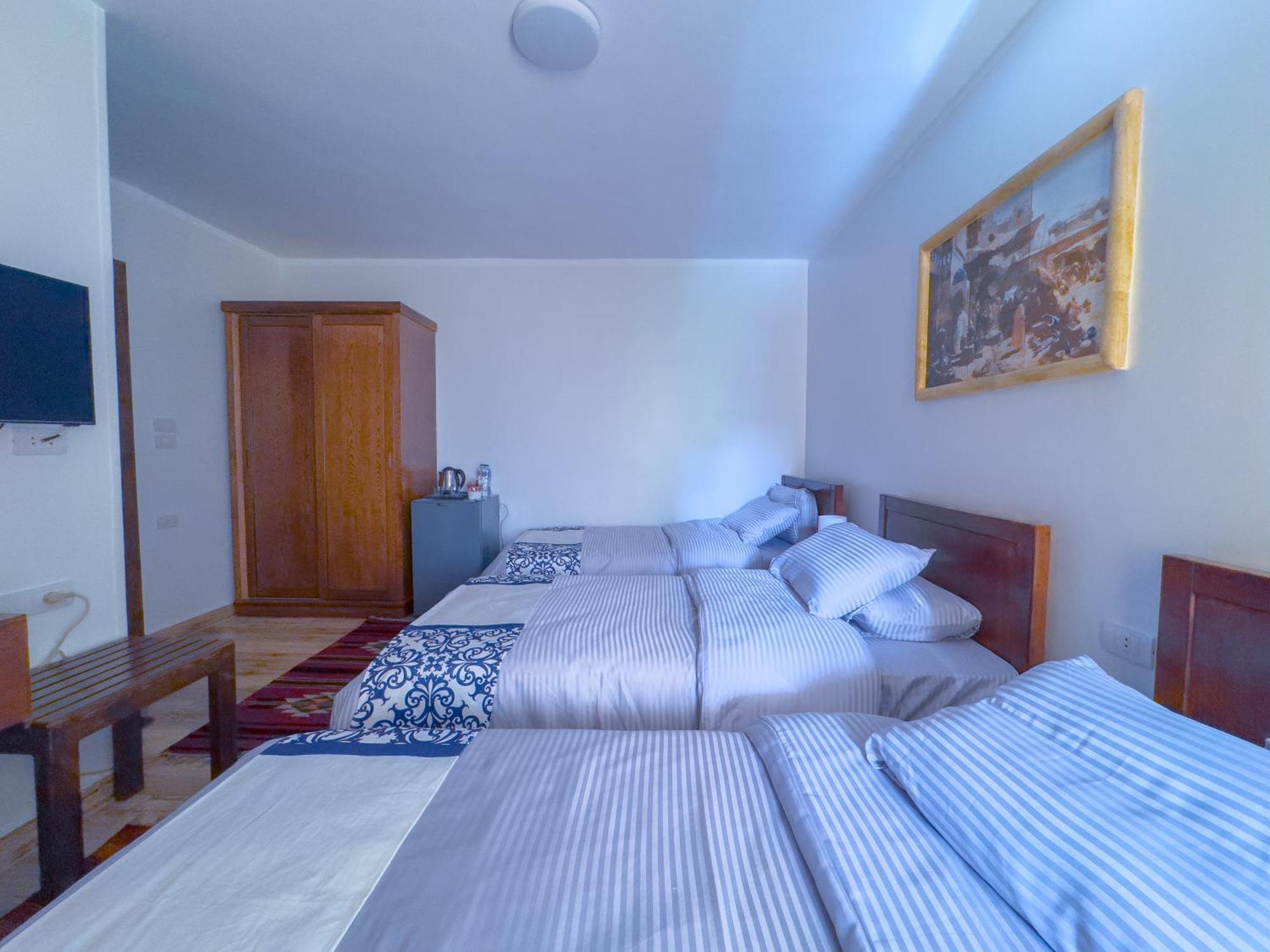 Royal Crown Hotel Giza Pyramids View Kafret el-Gabal 객실 사진