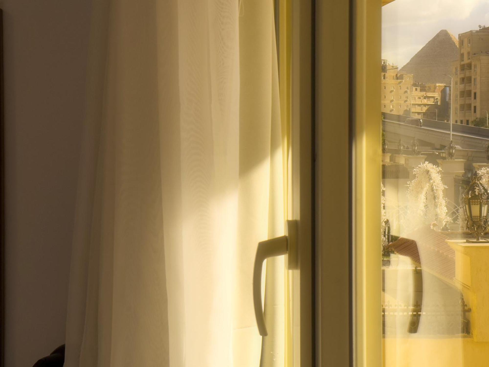 Royal Crown Hotel Giza Pyramids View Kafret el-Gabal 외부 사진
